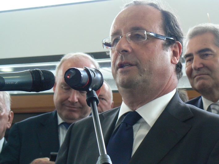 hollande discours.JPG